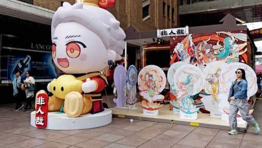 剧组拍戏车辆疑失控 撞伤12名群演,澳彩开奖结果2025年今晚开奖,详细释义解释落实_黄金版V11.46
